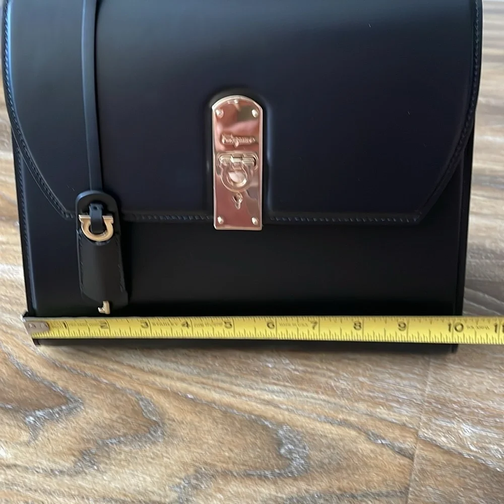 Salvatore Ferragamo Boxyz 2Way Gancini Bag Large Size - Picture 6 of 16